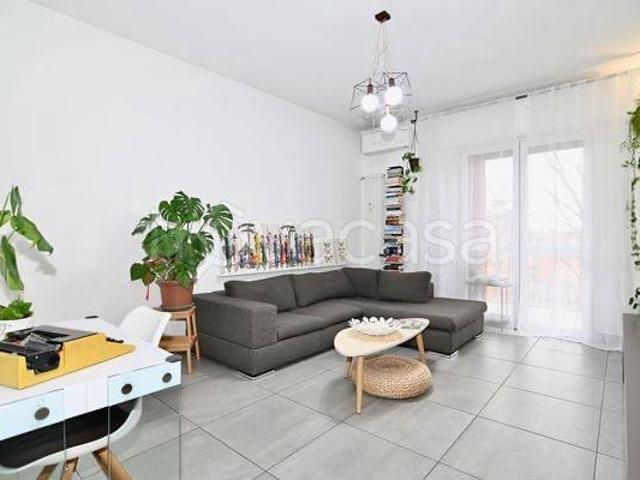Appartamento in in affitto da privato a Novate Milanese via Baranzate, 1, box, da privato, parzialmente arredato TrovaCasa