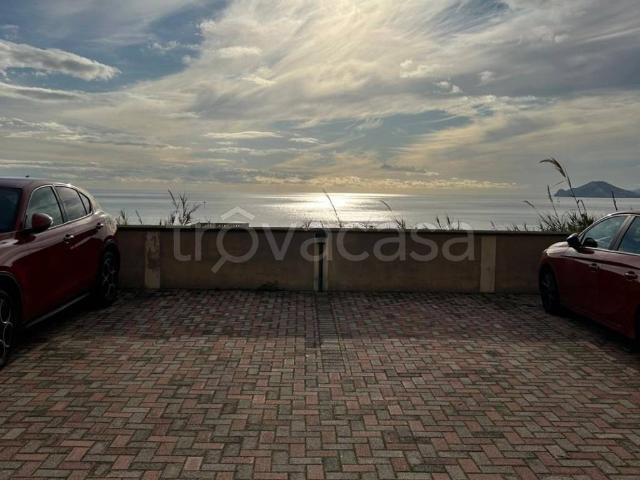 Appartamento in in affitto da privato a Napoli, posto auto, da privato, vista mare TrovaCasa