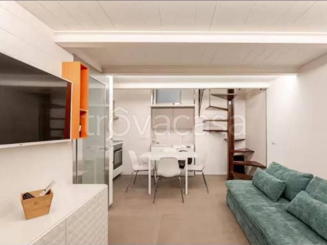 Appartamento in in affitto da privato a Napoli riviera Di Chiaia, 9, arredato, da privato, ristrutturato TrovaCasa