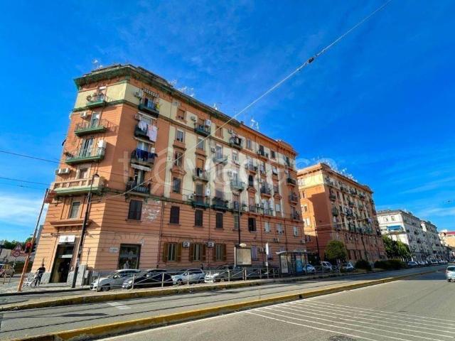 Appartamento in in affitto da privato a Napoli via Zara, 3, posto auto, da privato, luminoso TrovaCasa