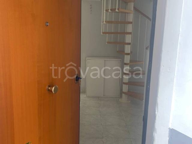 Appartamento in in affitto da privato a Napoli via Giovanni Bausan, da privato, ascensore, ultimo piano TrovaCasa
