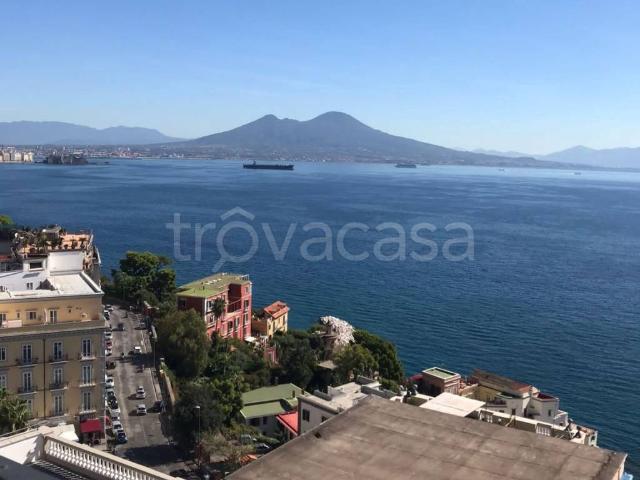 Appartamento in in affitto da privato a Napoli via Posillipo, 239, arredato, posto auto, da privato TrovaCasa