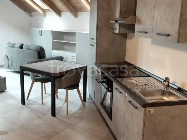 Appartamento in in affitto da privato a Nerviano via Pietro Mascagni, 16, da privato TrovaCasa