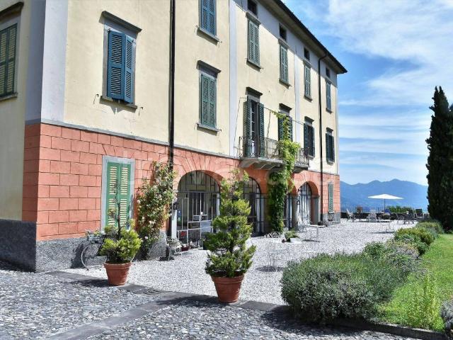 Appartamento in in affitto da privato a Solto Collina via dei Fantoni, 16, arredato, giardino, posto auto TrovaCasa