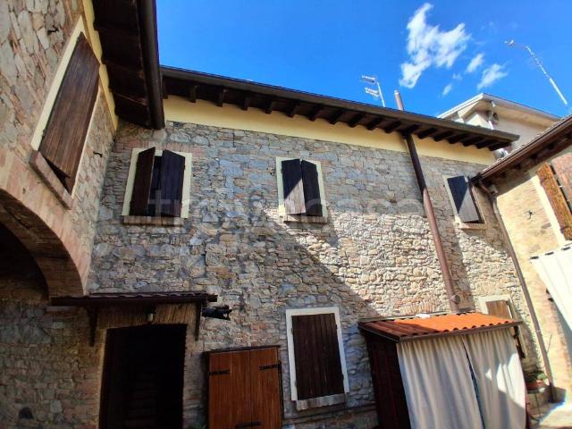 Appartamento in in affitto da privato a Sala Baganza via Vittorio Emanuele ii, 52, da privato, lavanderia TrovaCasa