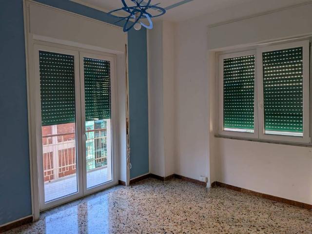 Appartamento in in affitto da privato a Salerno via Mariano Abbignente, 9, da privato, immobile di prestigio, vista mare TrovaCasa