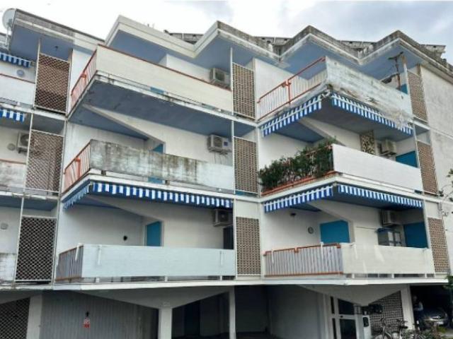 Appartamento in in affitto da privato a San Benedetto del Tronto via dei Mille, 120, da privato, vicinanze negozi, balcone TrovaCasa