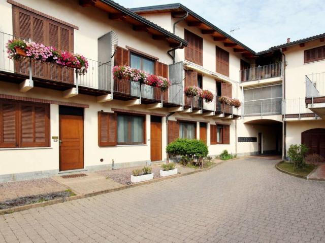 Appartamento in in affitto da privato a San Benigno Canavese via Trento, 7, box, terrazzo, da privato TrovaCasa