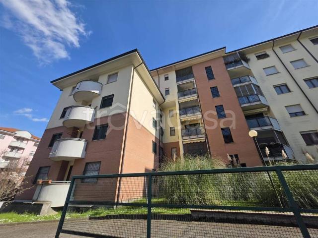 Appartamento in in affitto da privato a San Donato Milanese via Giuseppe Dossetti, 7, arredato, da privato, riscaldamento autonomo TrovaCasa