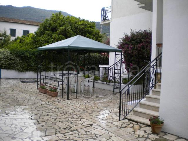 Appartamento in in affitto da privato a San Felice Circeo via Tresilene, 7, giardino, da privato, lavatrice TrovaCasa