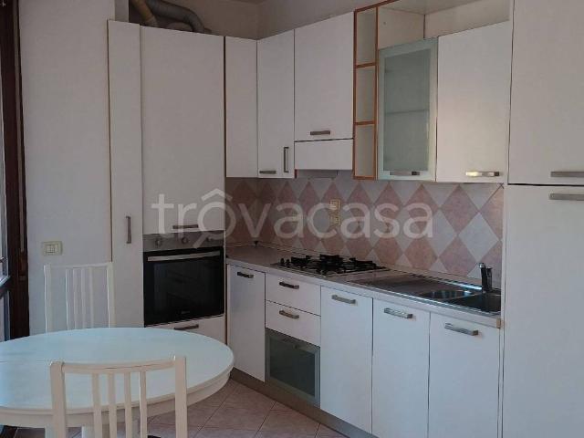 Appartamento in in affitto da privato a San Pietro in Casale via Cesare Pavese, 7B, da privato, riscaldamento autonomo, zona residenziale TrovaCasa