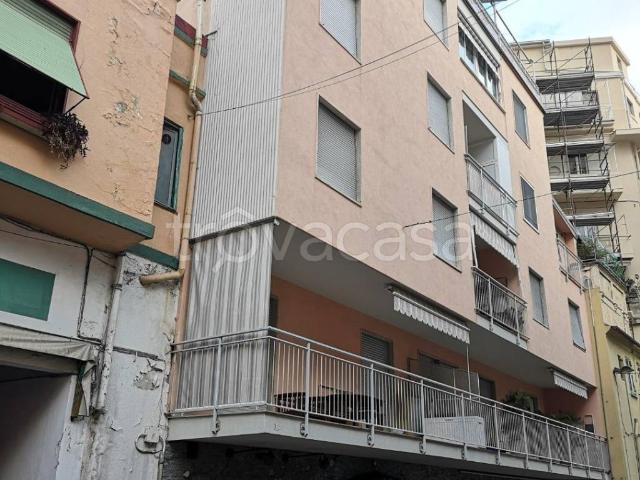 Appartamento in in affitto da privato a Sanremo via Antonio Fratti, 21, terrazzo, da privato, vista mare TrovaCasa