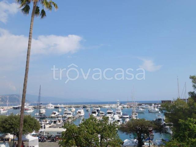 Appartamento in in affitto da privato a Santa Margherita Ligure strada Provinciale di Santa Margherita Ligure, 4, da privato TrovaCasa