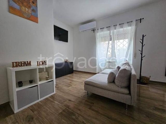Appartamento in in affitto da privato a Santa Marinella via del Tonale, 3, arredato, terrazzo, da privato TrovaCasa