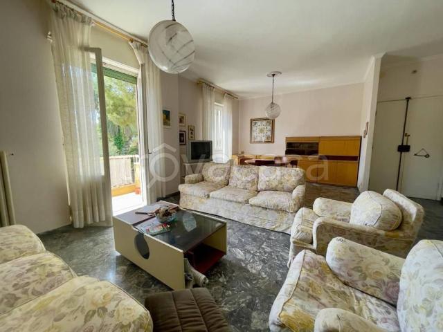 Appartamento in in affitto da privato a Santa Marinella via g. Colasanti, 2, da privato, lavatrice, frigorifero TrovaCasa