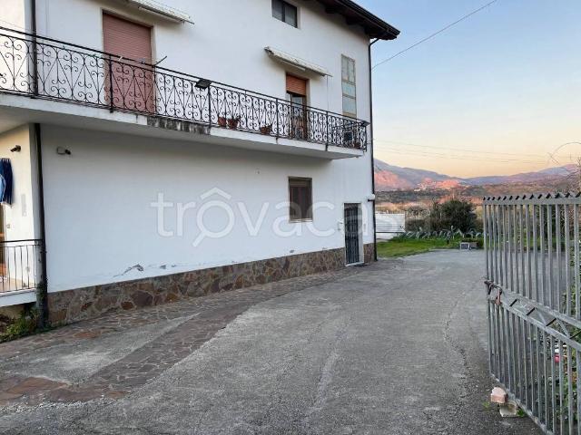 Appartamento in in affitto da privato a Santa Maria del Cedro via Orsomarso, 2, da privato, centrale, angolo cottura TrovaCasa