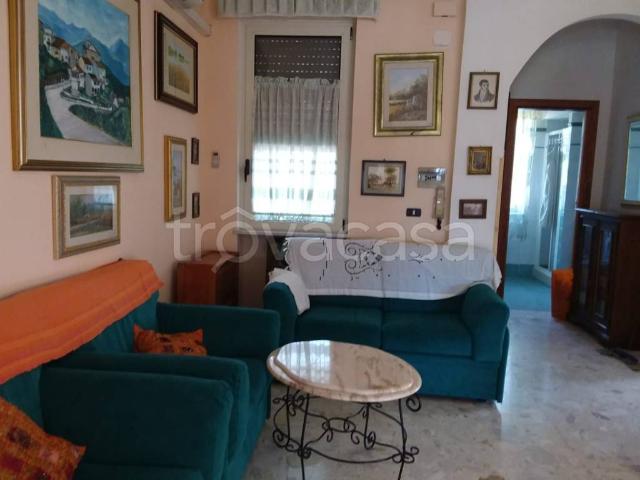 Appartamento in in affitto da privato a Sapri via Alcide De Gasperi, 13, terrazzo, da privato, cucina a vista TrovaCasa