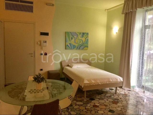 Appartamento in in affitto da privato a Schio via Paraiso, 5, arredato, box, da privato TrovaCasa