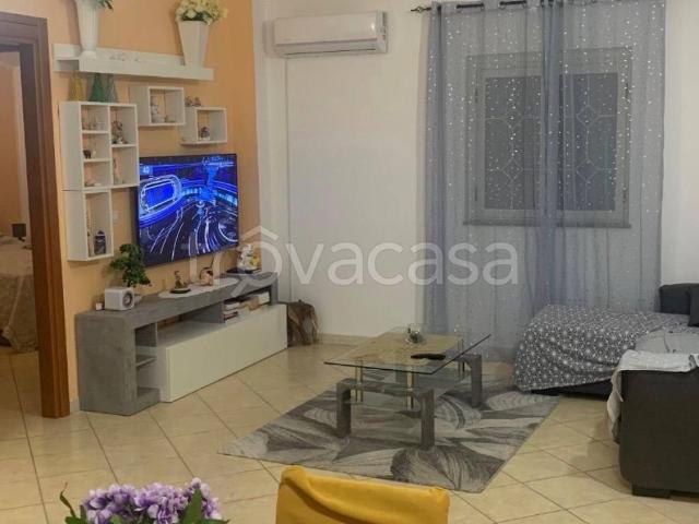 Appartamento in in affitto da privato a Sellia Marina via Sicilia, 5, arredato, giardino, posto auto TrovaCasa