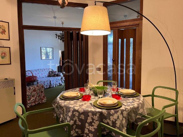 Appartamento in in affitto da privato a Selvino via Roma, giardino, posto auto, box TrovaCasa