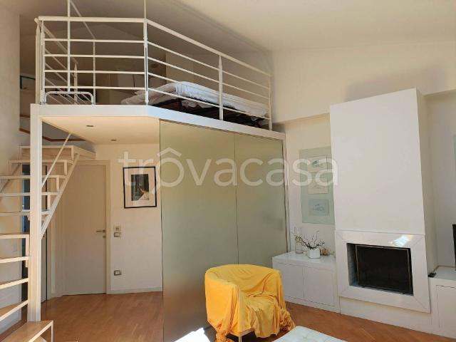 Appartamento in in affitto da privato a Senigallia viale Maratea, 2, da privato, luminoso, soppalco TrovaCasa