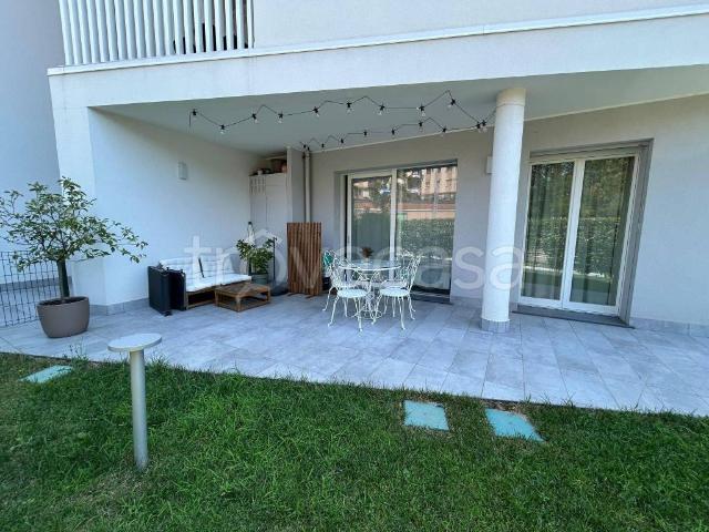 Appartamento in in affitto da privato a Seriate via Niccolò Machiavelli, 1, arredato, giardino, box TrovaCasa