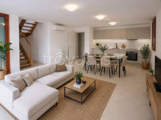Appartamento in in affitto da privato a Sesto al Reghena località Mure, 21A, giardino privato, posto auto, box TrovaCasa