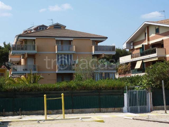 Appartamento in in affitto da privato a Silvi via Arrigo Rossi, 141, da privato, balcone verandato TrovaCasa