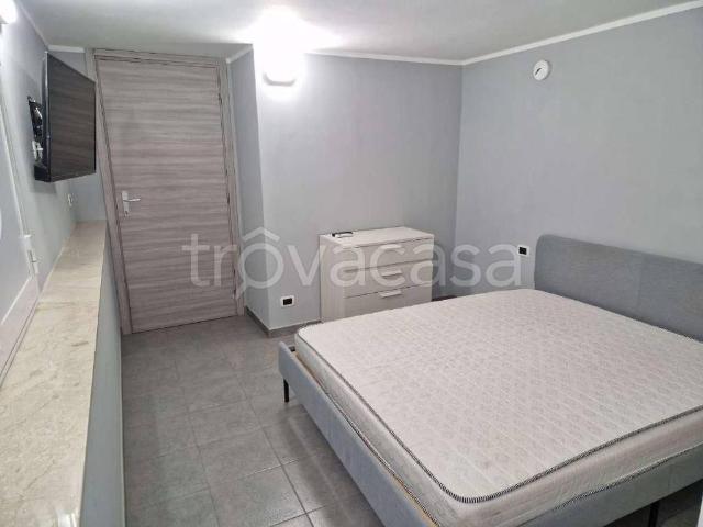Appartamento in in affitto da privato a Siracusa via Bainsizza, 11, da privato, centrale TrovaCasa