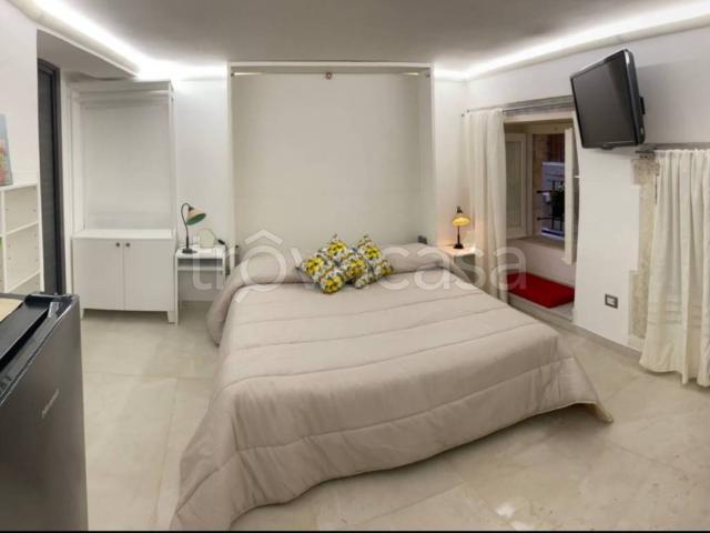 Appartamento in in affitto da privato a Siracusa via dei Candelai, 44, da privato, ristrutturato, box doccia TrovaCasa