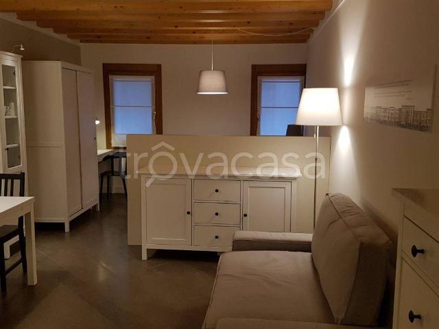 Appartamento in in affitto da privato a Pordenone vicolo del Campanile, 6, arredato, da privato, riscaldamento autonomo TrovaCasa