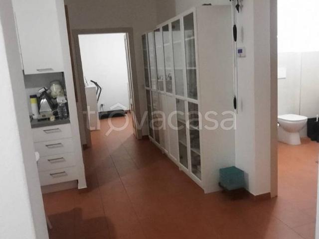 Appartamento in in affitto da privato a Pavia via Defendente Sacchi, 13, da privato, ristrutturato, doppi servizi TrovaCasa