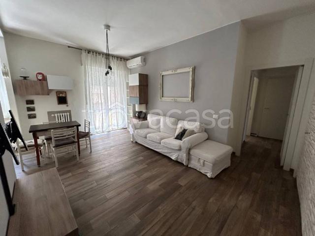 Appartamento in in affitto da privato a Pavia viale Sardegna, 100, arredato, box, da privato TrovaCasa
