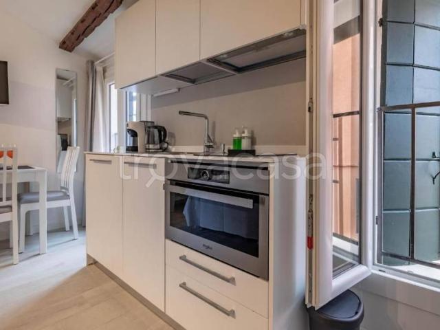 Appartamento in in affitto da privato a Padova via Bartolomeo Cristofori, 21, da privato, lavatrice, aria condizionata TrovaCasa