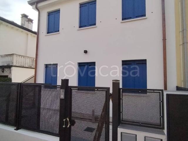Appartamento in in affitto da privato a Padova via Emilio Teza, 8, giardino, da privato, nuova costruzione TrovaCasa