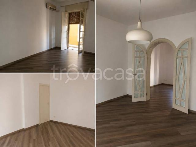 Appartamento in in affitto da privato a Palermo via Giano Vitale, da privato, doppia esposizione, ristrutturato TrovaCasa