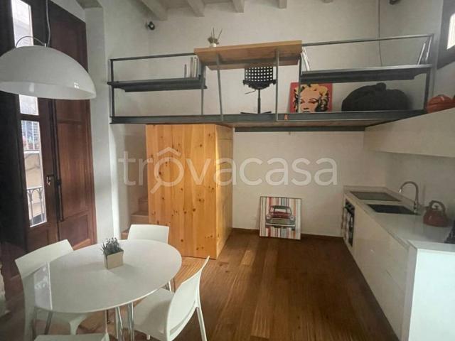 Appartamento in in affitto da privato a Palermo vicolo Carini, 10, da privato, immobile di prestigio, centrale TrovaCasa