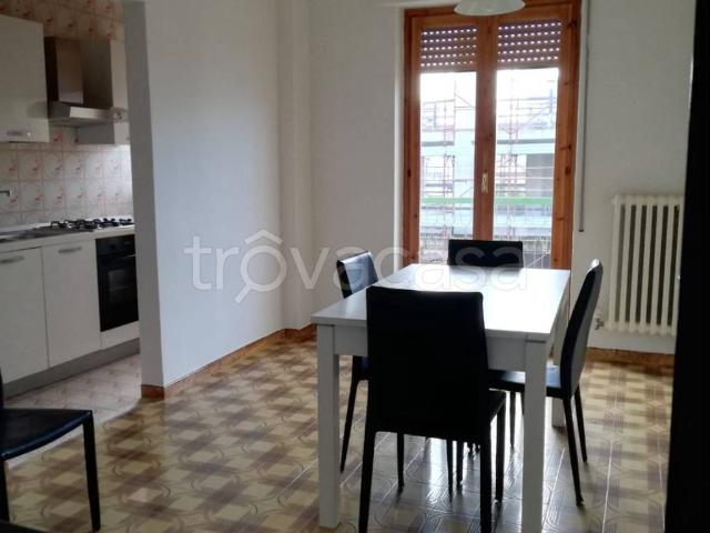 Appartamento in in affitto da privato a Palo del Colle via Cavalieri di Vittorio Veneto, 4, da privato, centrale, senza ascensore TrovaCasa