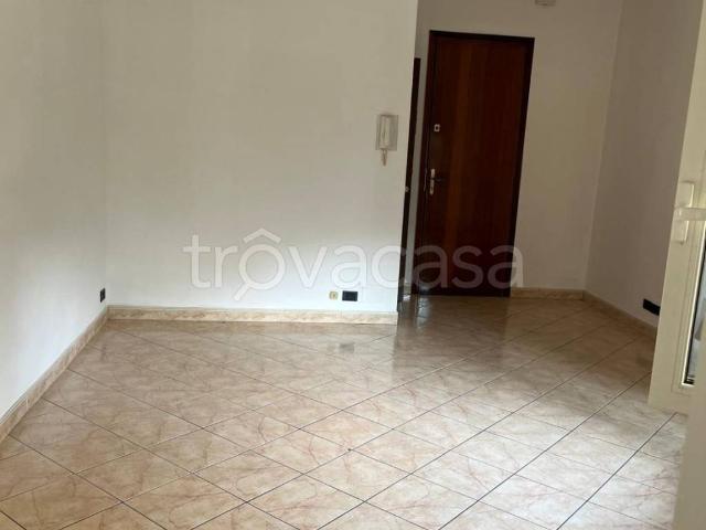 Appartamento in in affitto da privato a Pandino via Salvo d'Acquisto, 2, box, da privato, cucina abitabile TrovaCasa