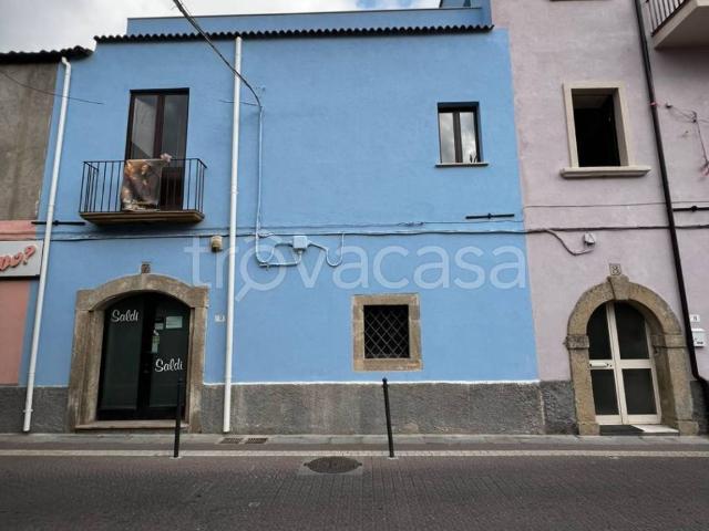 Appartamento in in affitto da privato a Paola via Marina, 8, da privato, centrale, lungomare TrovaCasa