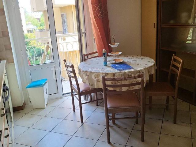 Appartamento in in affitto da privato a Pero via Giacomo Matteotti, 2, arredato, giardino, posto auto TrovaCasa