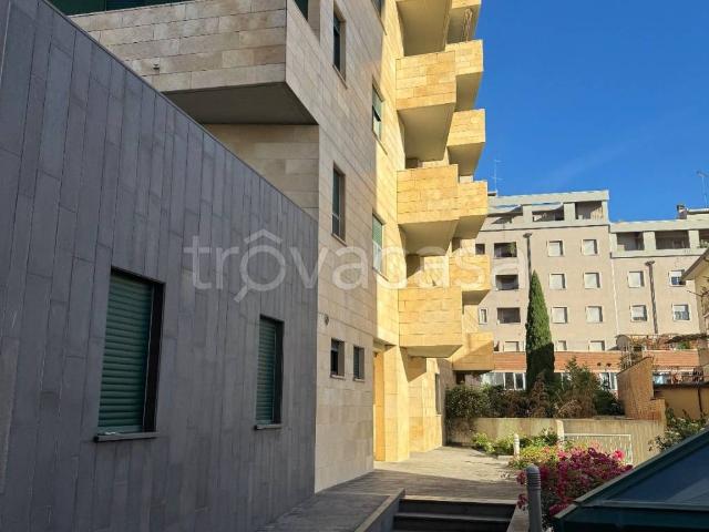 Appartamento in in affitto da privato a Perugia via Luigi Canali, 23, arredato, posto auto, box TrovaCasa