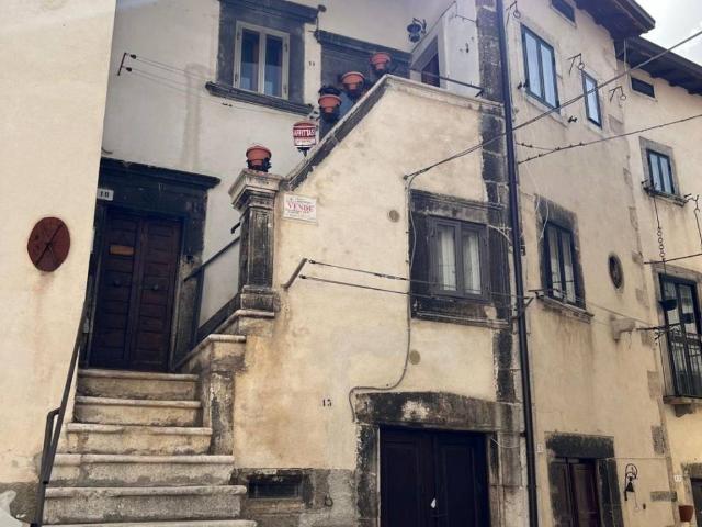 Appartamento in in affitto da privato a Pescocostanzo piazza del Municipio, 12, da privato, caminetto, centrale TrovaCasa