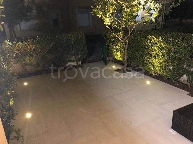 Appartamento in in affitto da privato a Pizzo contrada Difesa, arredato, giardino privato, da privato TrovaCasa
