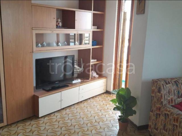 Appartamento in in affitto da privato a Pizzo via Riviera Prangi, 41, terrazzo, da privato, ascensore TrovaCasa