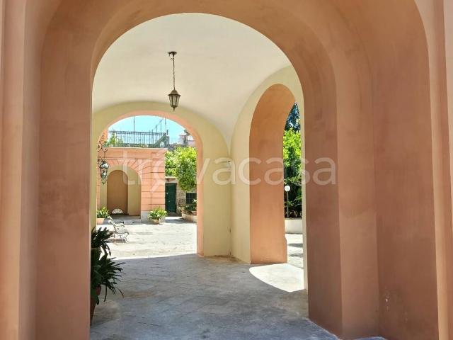 Appartamento in in affitto da privato a Piano di Sorrento via Bagnulo, arredato, giardino, da privato TrovaCasa