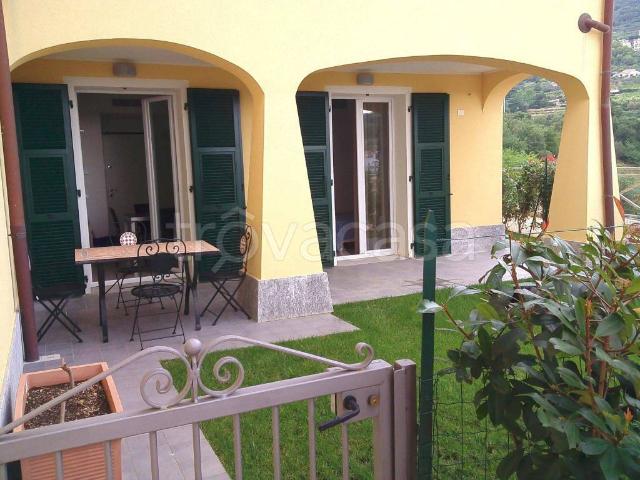 Appartamento in in affitto da privato a Pietra Ligure via Felice Cascione, 28, arredato, box, da privato TrovaCasa
