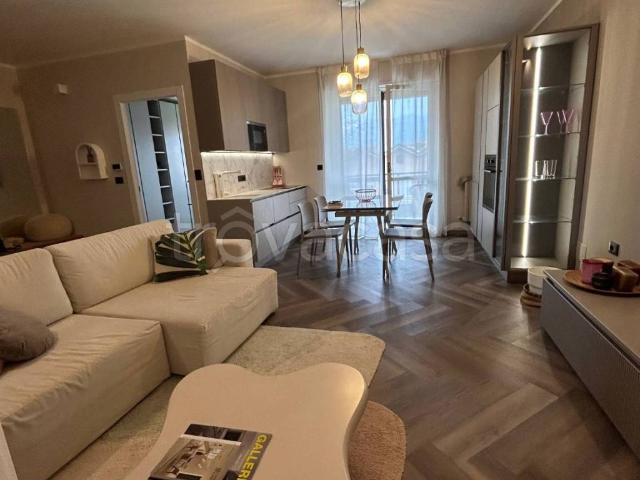 Appartamento in in affitto da privato a Pinerolo via Martiri del 21, 119, giardino, box, da privato TrovaCasa