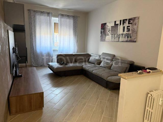 Appartamento in in affitto da privato a Pinerolo via Federico Caprilli, 9, da privato, ascensore, riscaldamento centralizzato TrovaCasa