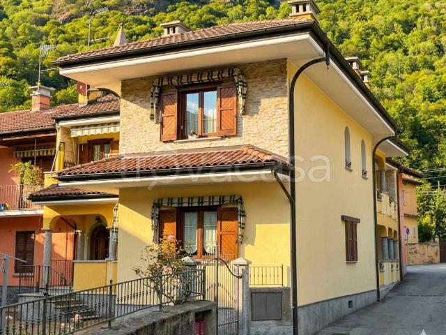 Appartamento in in affitto da privato a Premosello Chiovenda via Risorgimento, 2, arredato, giardino, terrazzo TrovaCasa